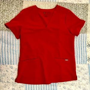 Figs Winning Red Casma 3 pocket scrub top medium